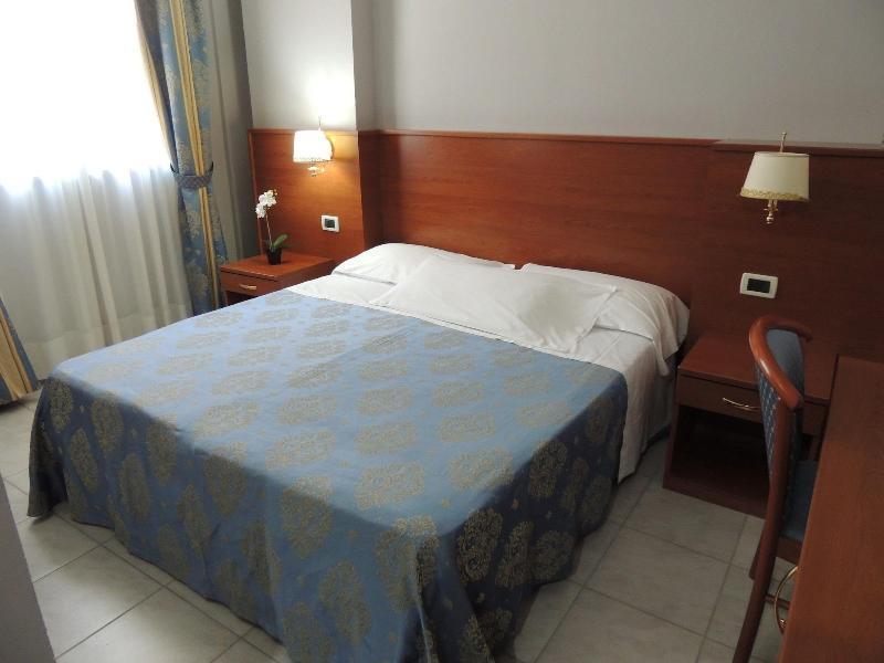 Hotel Rigolfo Moncalieri Extérieur photo